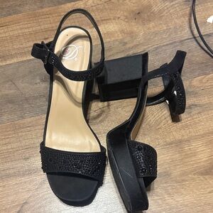 Derek Heart Black Heeled Sandals